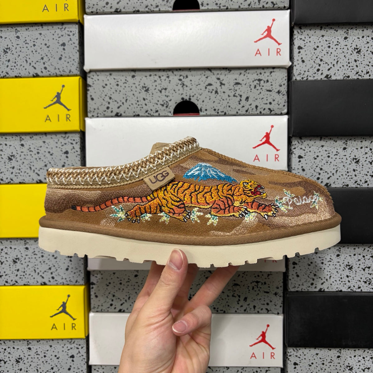 UGG Dragon & Tiger Embroidered Slip-On Shoes in Chestnut