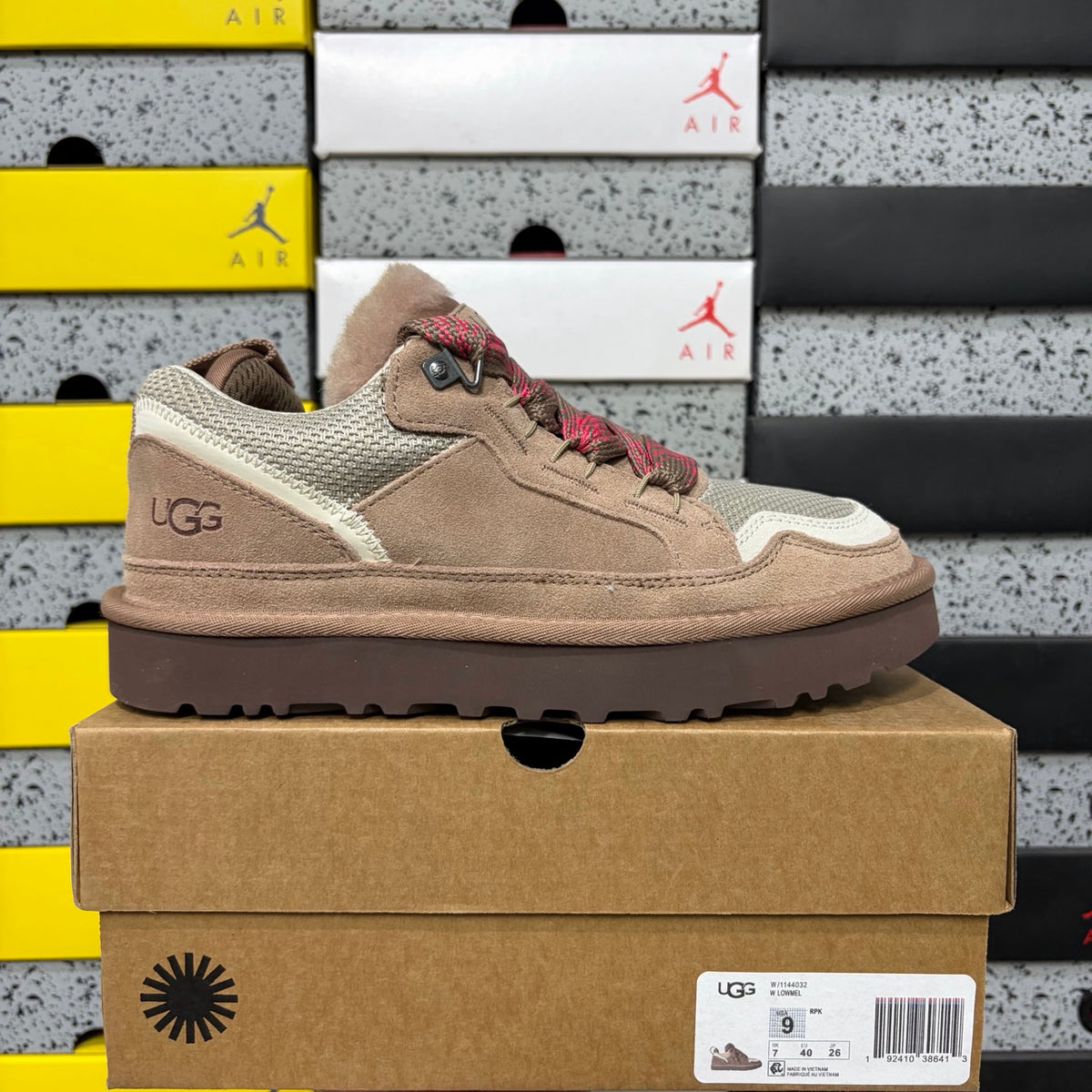 UGG Low-Top Platform Sneakers in Light Brown & Cream