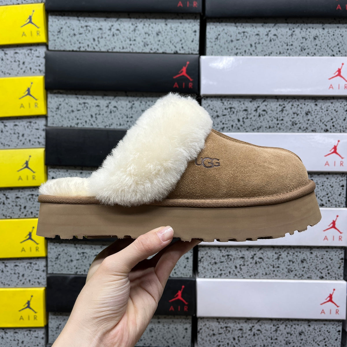 UGG Fluffy-Collar Platform Slippers in Chestnut