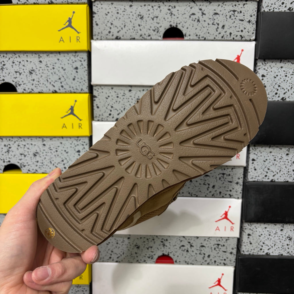 UGG Low-Top Lace-Up Sneakers in Chestnut
