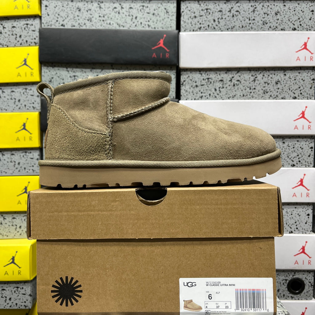 UGG Mini Pull-On Ankle Boots in Antelope Brown
