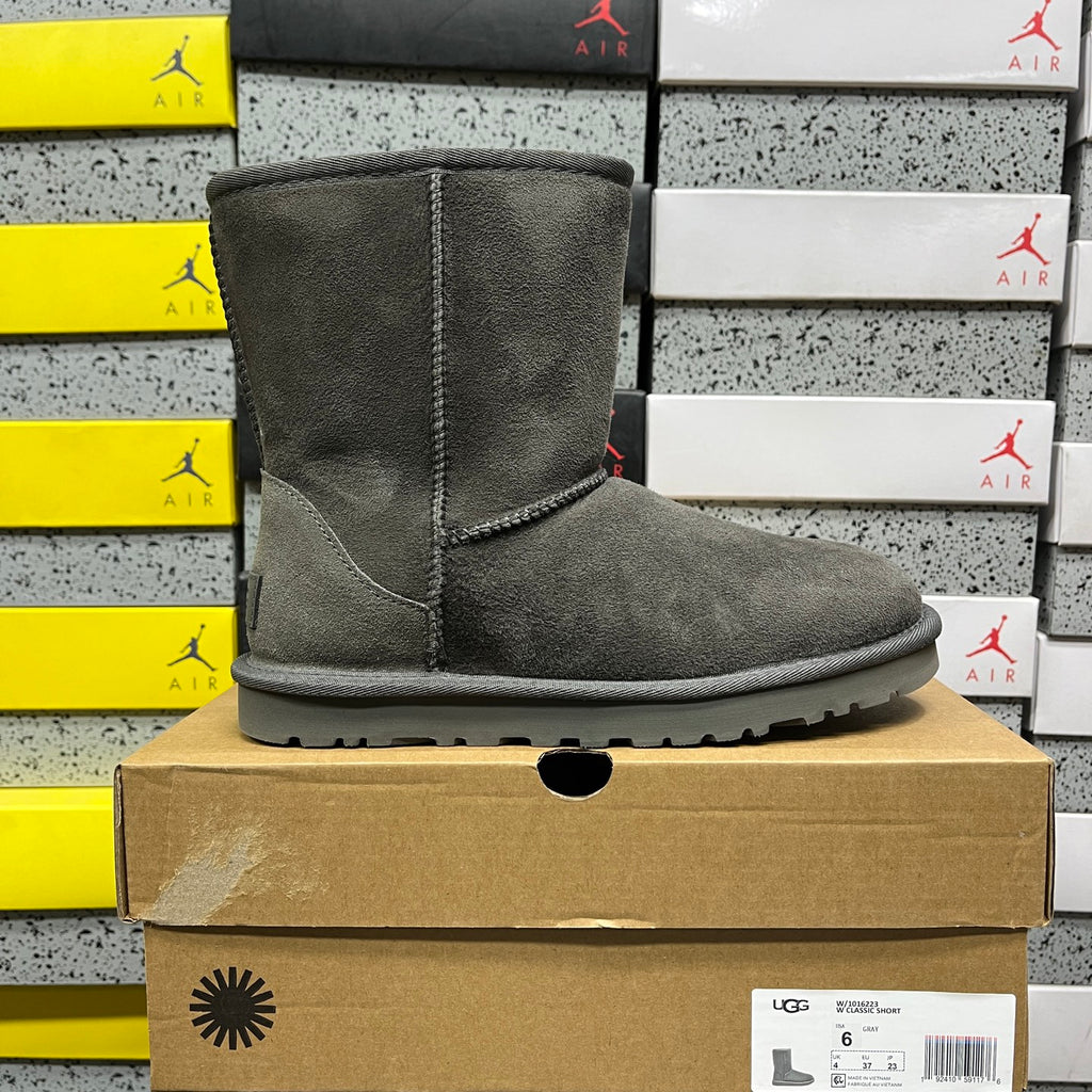 UGG Mid-Calf Pull-On Boots in Grey