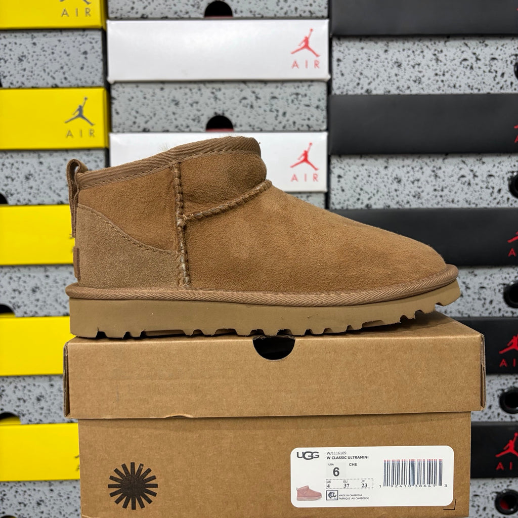UGG Mini Pull-On Ankle Boots in Chestnut