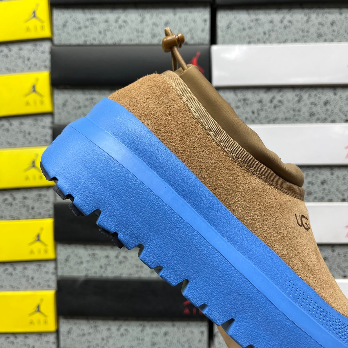 UGG Platform Slip-On Shoes in Chestnut & Blue