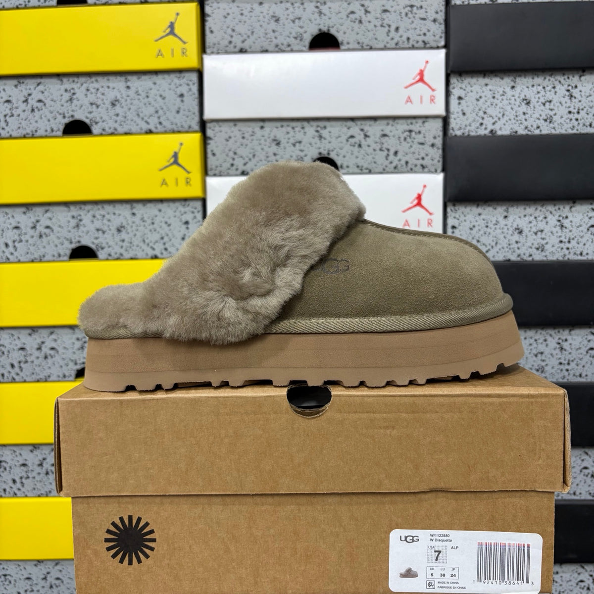 UGG Antelope Brown Platform Slippers with Fluffy Collar – 3 cm
