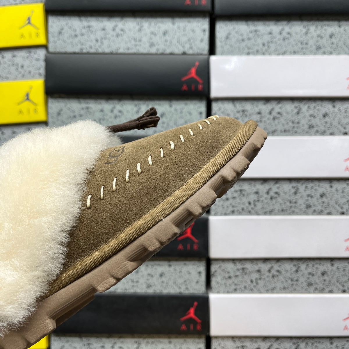 UGG Fluffy-Collar Slippers in Light Bronze