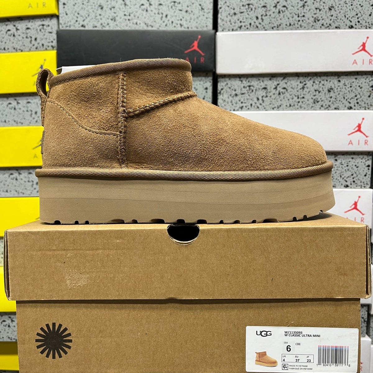 UGG Mini Platform Ankle Boots in Chestnut