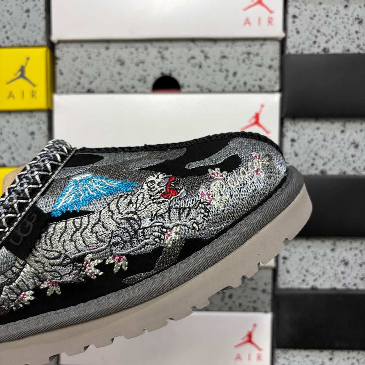 UGG Dragon & Tiger Embroidered Slip-On Shoes in Black