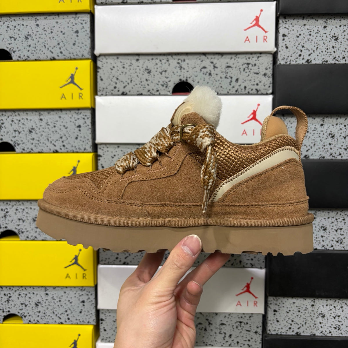 UGG Low-Top Platform Sneakers in Chestnut